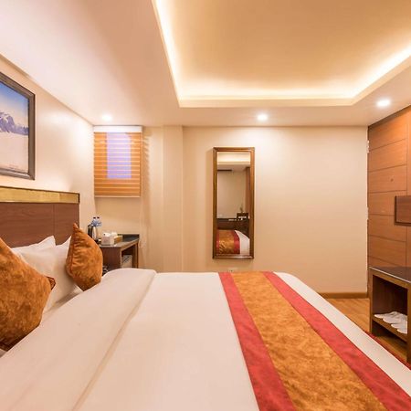 Hotel Infinity International Near Igi Airport New Delhi Exterior photo