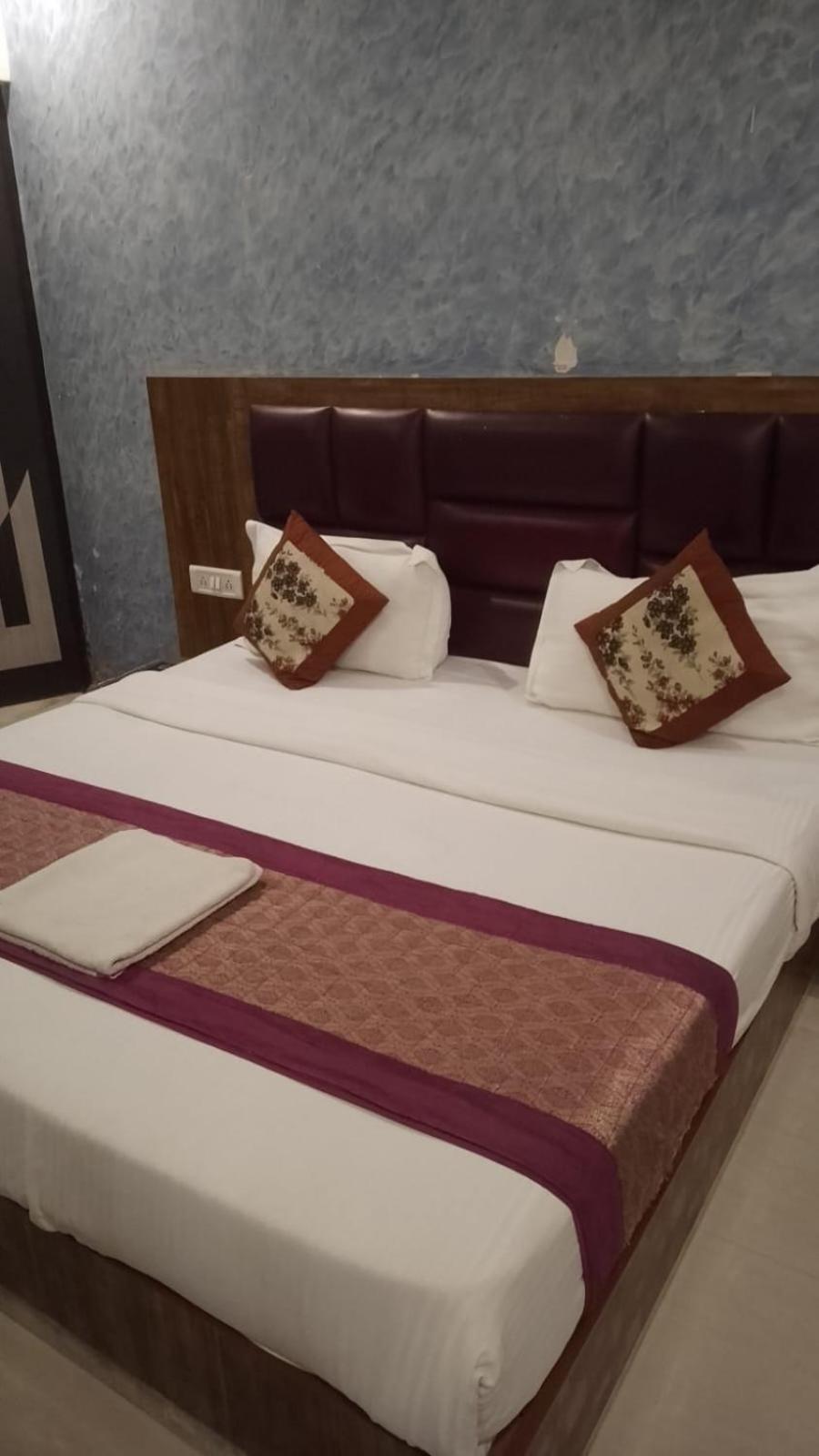 Hotel Infinity International Near Igi Airport New Delhi Exterior photo