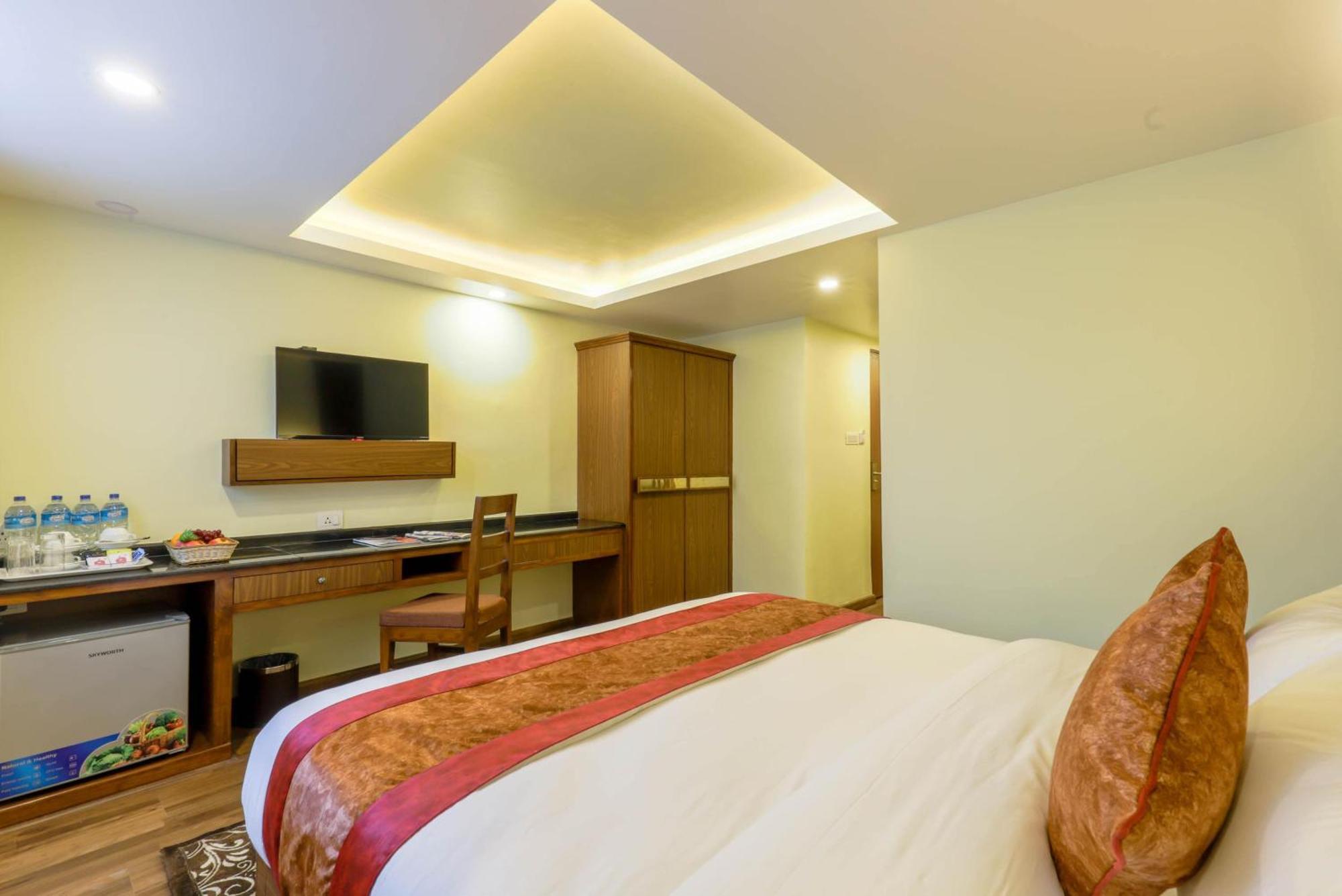 Hotel Infinity International Near Igi Airport New Delhi Exterior photo